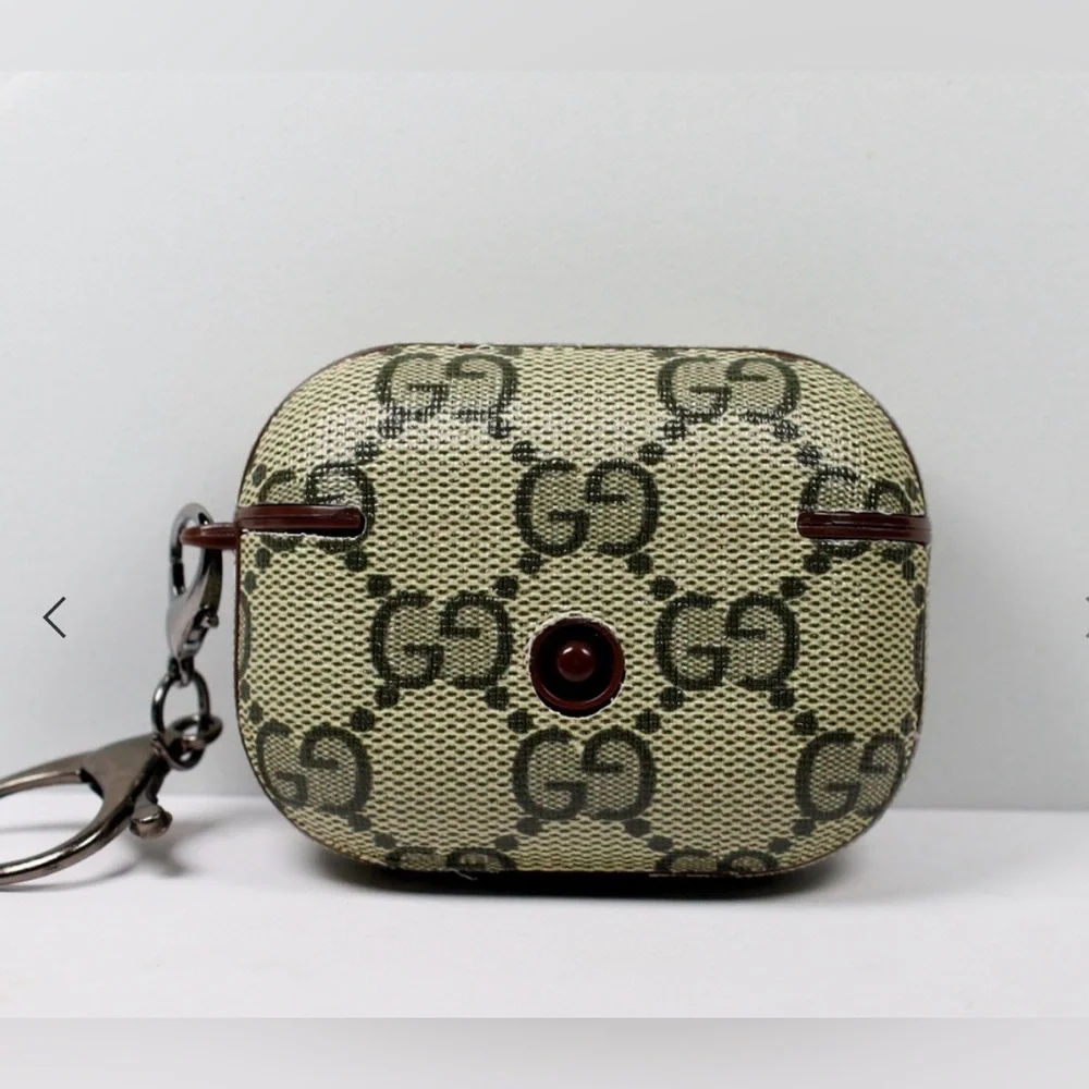 DESIGNER AIRPOD PRO GENERATION 3 PROTECTIVE CASE W/KEYRING - Picture 4 of 6